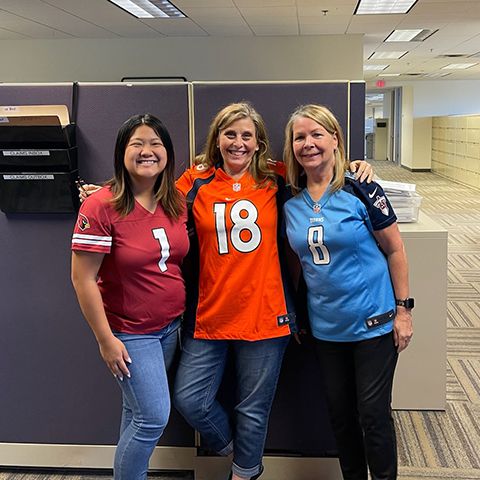 Working at CNA National Slide 5